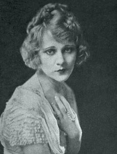 By Unknown - http://www.silentladies.com/PhtplayKL.html, Public Domain, https://commons.wikimedia.org/w/index.php?curid=8773933 Louise Lovely 1920 Who's Who on the Screen